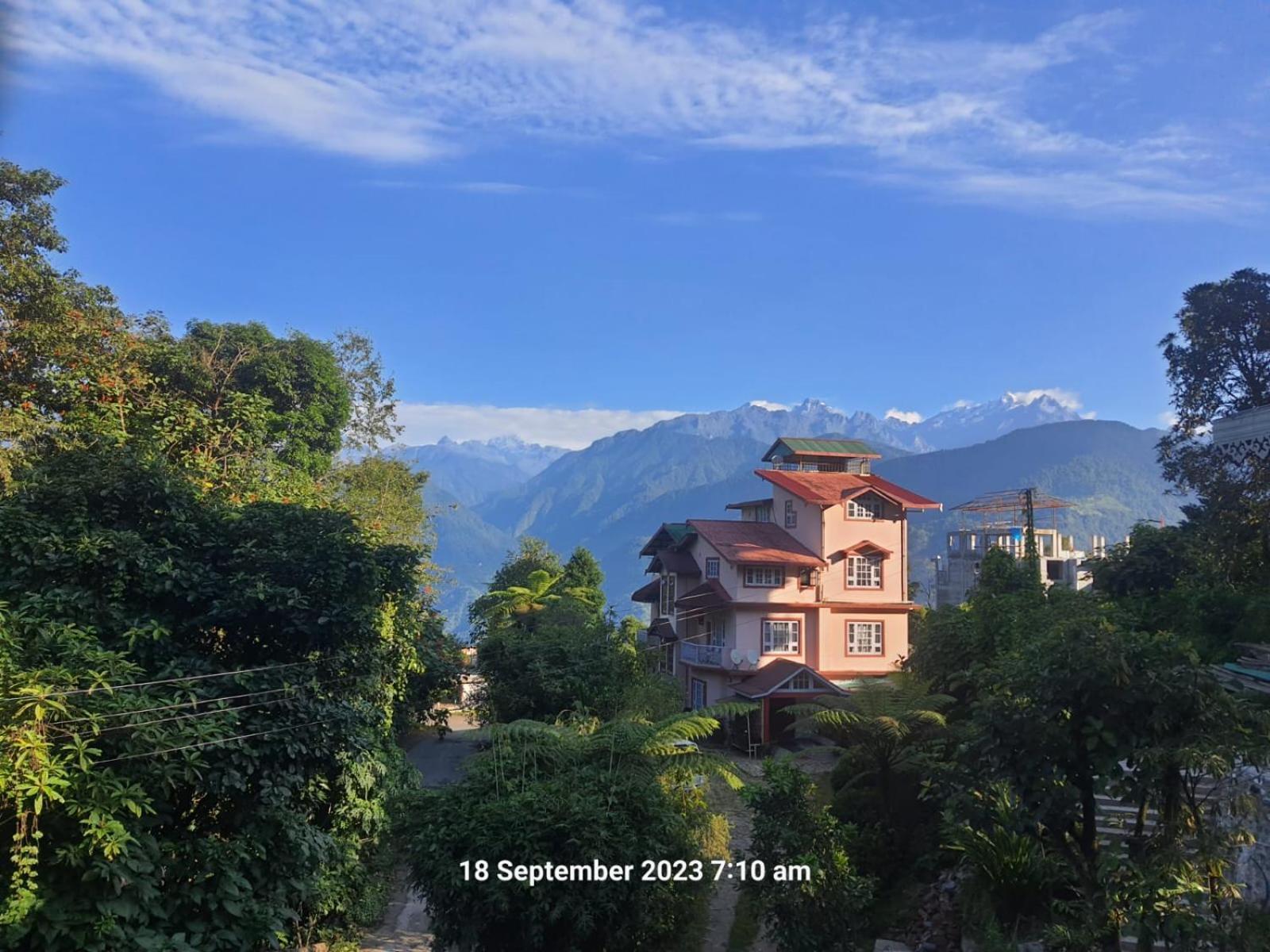 Ifseen Villa Pelling Εξωτερικό φωτογραφία