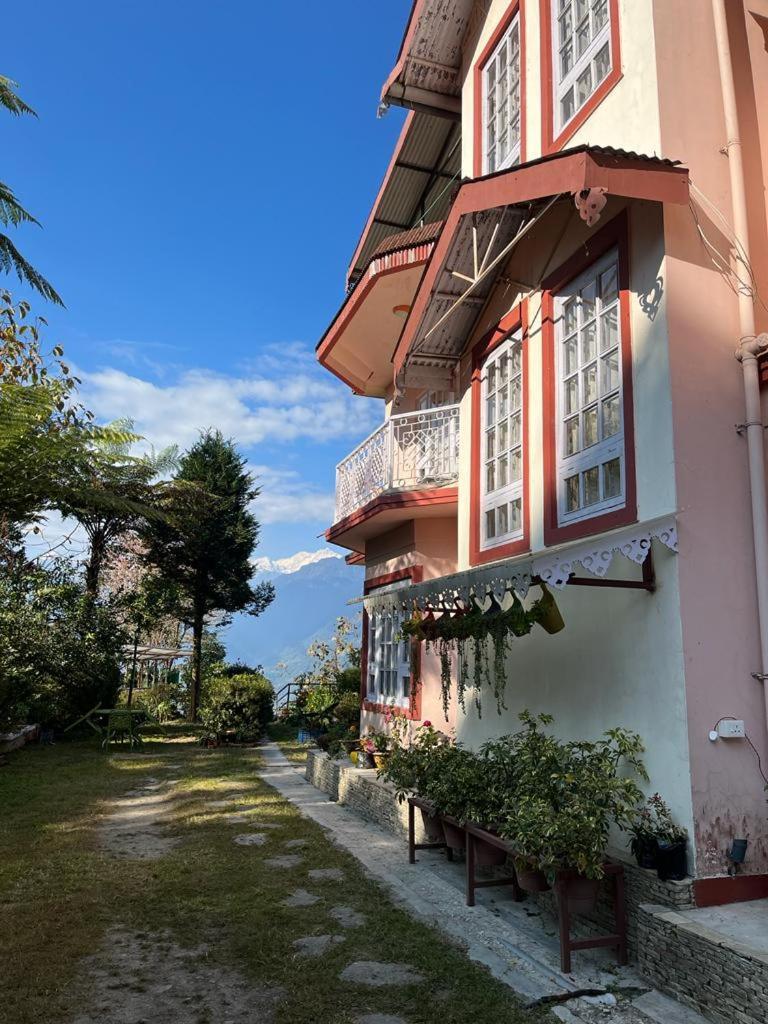 Ifseen Villa Pelling Εξωτερικό φωτογραφία